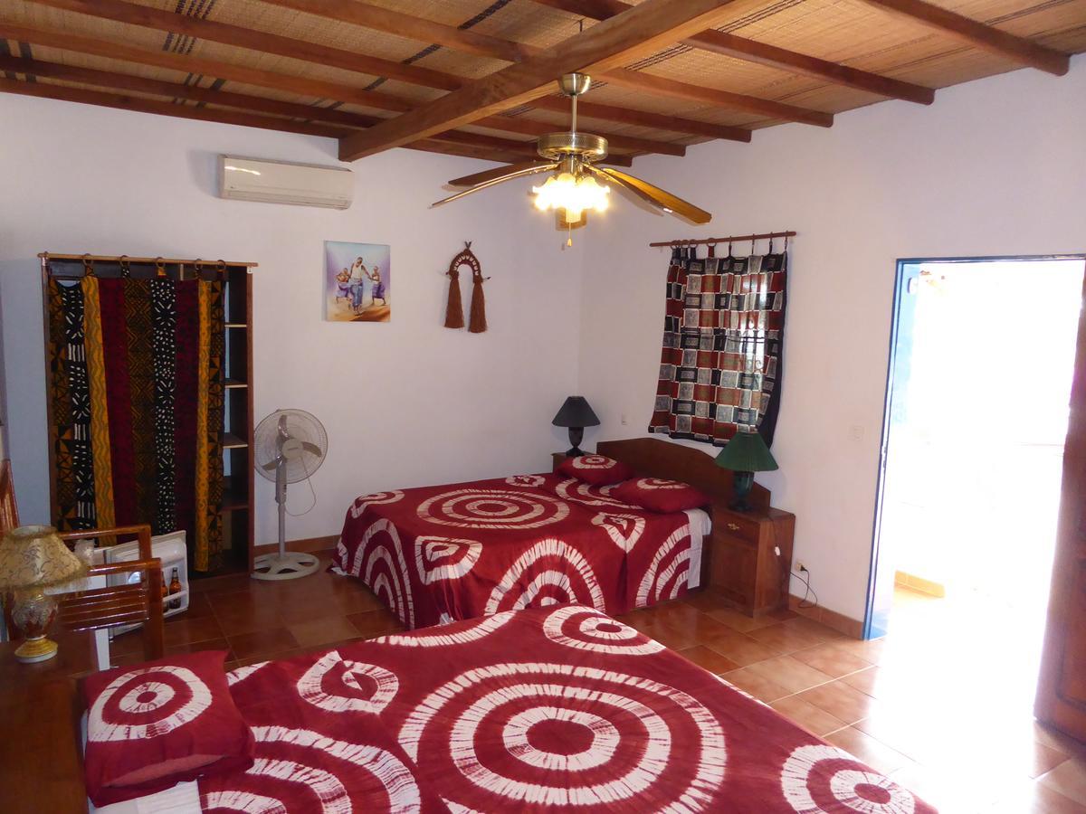 Hotel Kasa Afrikana Bubaque Exteriör bild