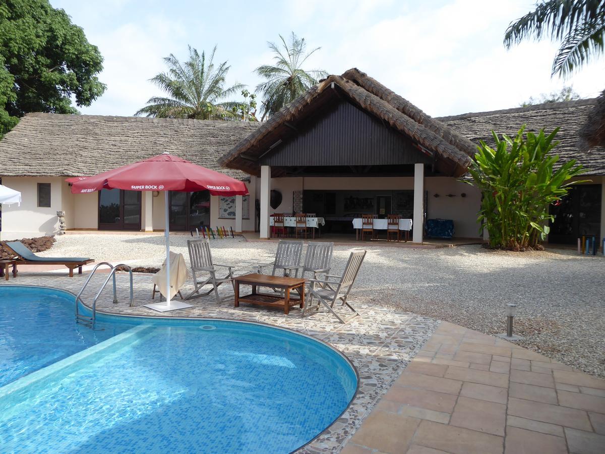 Hotel Kasa Afrikana Bubaque Exteriör bild