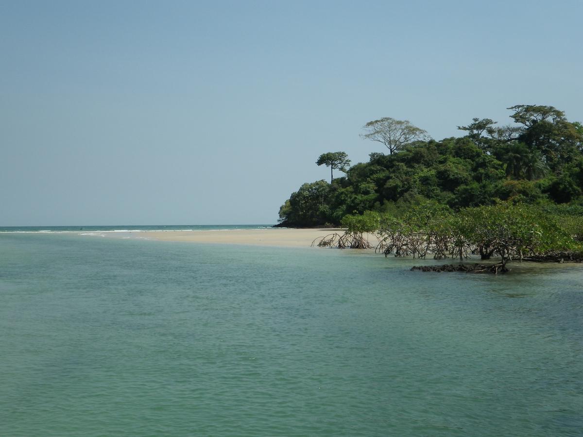 Hotel Kasa Afrikana Bubaque Exteriör bild